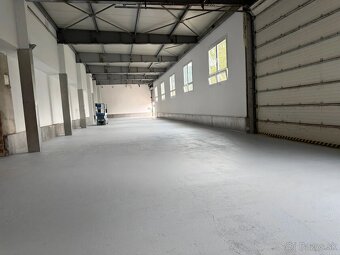 Priestory vhodné pre výrobu / sklad 1000m2 - 6