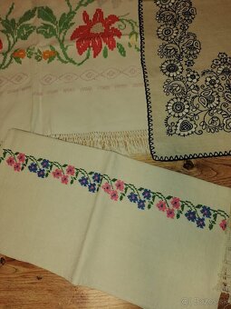 Staré textílie. - 6
