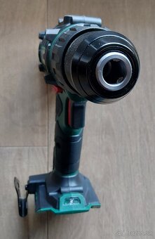 Aku vŕtací skrutkovač. - 6