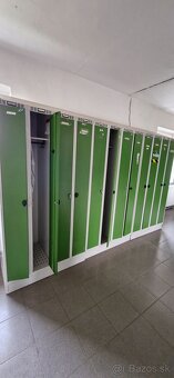 Kovové 4 dverové skrine - 6