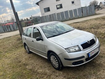 Škoda Fabia - 6