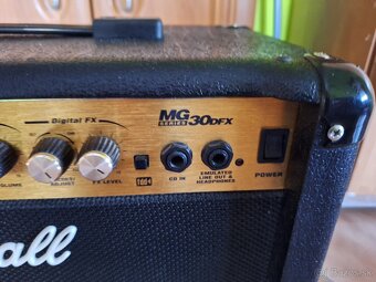 Marshall MG30 DFX - 6