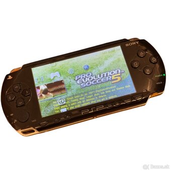 Playstation Portable 1004 + Hry + Nabijacka + pam. karta - - 6