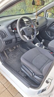 Kia rio - 6