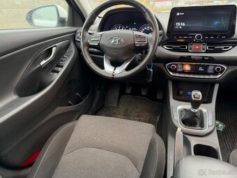 Hyundai i30 combi 1,5 benzín 2022 v záruke - 6