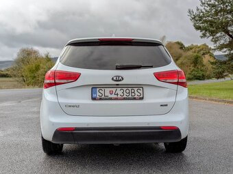 Kia Ceed SW 1.6 CRDi 100 kW136k Gold - 6