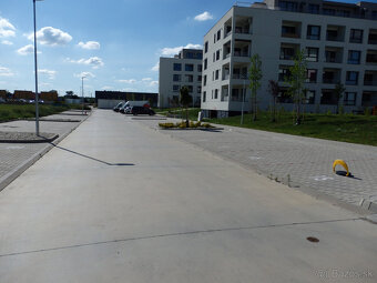 Parkovacie miesta Tulipánová-Cisárky - 6