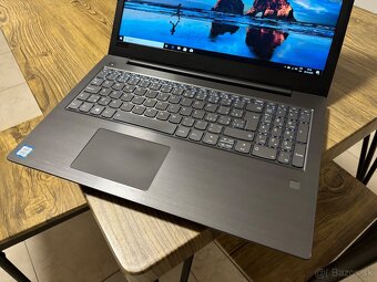 15.6"/Lenovo Notebook/i5-8250/4GB RAM/256GB SSD/Intel HD 2G - 6