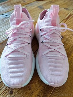Bežecké topánky Under Armour veľkosť EUR 40, 25,5cm - 6