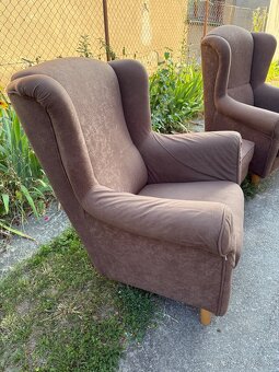 Kreslá s taburetkou - 6