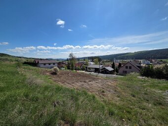 Predám stavebný pozemok, Gánovce, 900 m², všetky IS, stav. p - 6