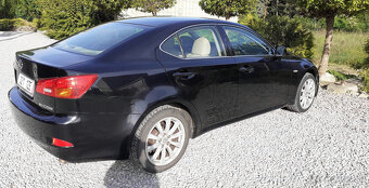 Lexus IS 220D - 6