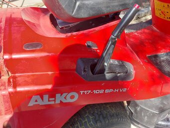 Predám traktorovú kosačku AL-KO T17-102 SP-H V2 - 6
