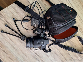 Nikon Coolpix D520 - 6