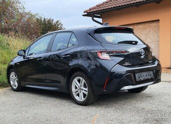 Predám Toyota Corolla 1.8 Hybrid e-CVT Comfort, 72kW, A/T - 6