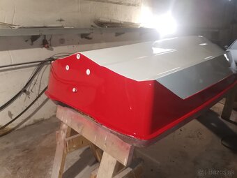 Predám motorový čln s novým lakom - 6
