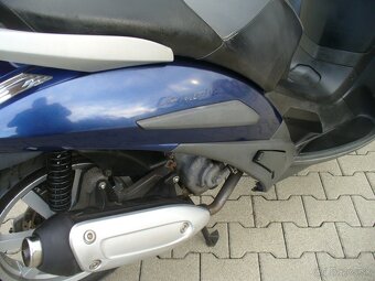 Peugeot Geopolis 250 i - 6