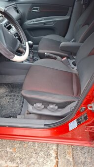 Kia Rio 1.4 71kw rv.2007 - 6