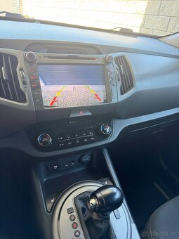 Kia SPORTAGE facelift 2014 2.0 CRDI PLATINUM - 6