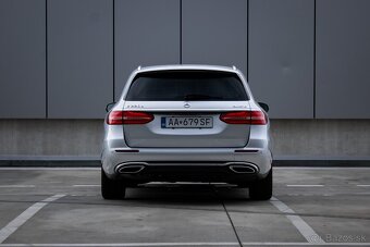 Mercedes-Benz E trieda Kombi 220 d 4MATIC A/T - 6
