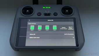 DJI AIR 3 fly more combo + RC2 - 6