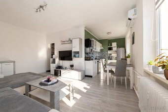 Štýlový zrekonštruovaný 2-izbový byt  | Moldava nad Bodvou - 6