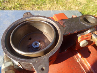 rotačná plečka APL 348 - 6