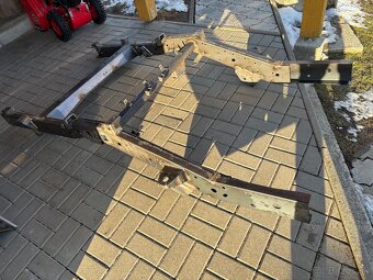 L200 nová polovica rámu r.v. 06-15 - 6