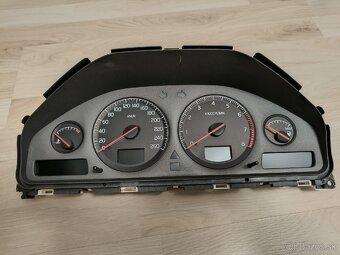 Nove budiky Volvo V70 S60 S80? P2 - 6