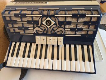 Predám akordeón Welmteister - 6