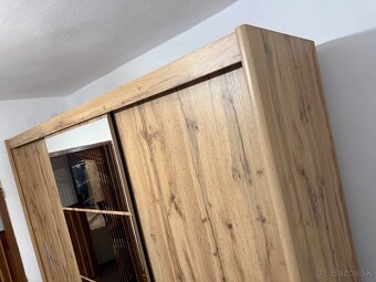 Šatníková skriňa - 6