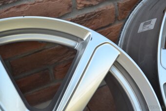 5x108 R19 Hlinikove disky Original Volvo XC60 XC90 - 6