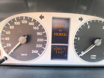 MERCEDES-BENZ B 180 CDI AUTOMAT - 6
