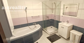 Na prenájom nadštandardný 2 izbový byt v centre Nových Zámko - 6