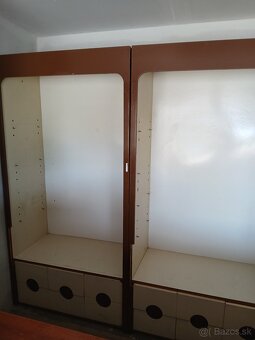 Predám pulti do - 6