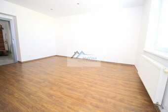PREDAJ veľky 3 izb BYT 109m2 so záhradkou Bošany - 6