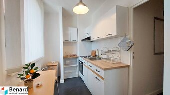 NA PRENÁJOM PEKNÝ, ZARIADENÝ 1 IZB. BYT, ul. BERNOLÁKOVÁ, PR - 6
