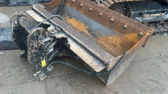 Pásový otočný bagr CAT 315 VW - 6