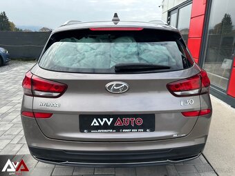 Hyundai i30 CW 1.5i CVVT Family, Pôvodný lak, 152 520km, SR - 6