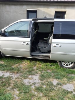Predám chrysler voyager - 6