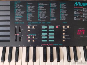 YAMAHA Porta Sound PSS-780 - 6
