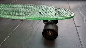 nový skateboard FIREFLY - 6