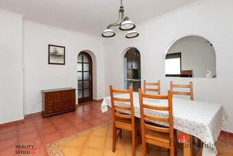 PRIESTRANNÝ RODINNÝ DOM V PERFEKTNEJ LOKALITE, SVÄTÝ JUR - 6