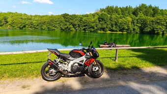 Aprilia Tuono V4 1100 RR 2018 - 6