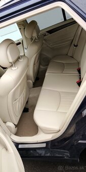 Mercedes Benz C220 - 6