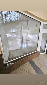 Prenájom obchodného priestoru v Grand centre - 6