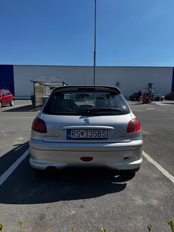 Peogeot 206 1,1 44kw - 6