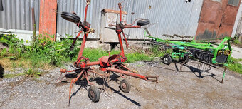 Predám obracač 4 pavukový vhodný za malotraktor - 6
