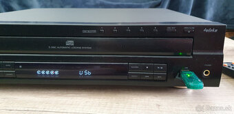 Sherwood CDC-5506 CD menič na 5 CD, Mp3, USB - 6
