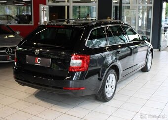 Škoda Octavia 1.6 TDi DSG Navi / Pano / Clim nafta automat - 6